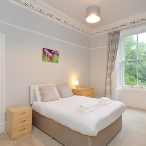 Apartment By The Meadows, Close To Centre, Edinburgh
